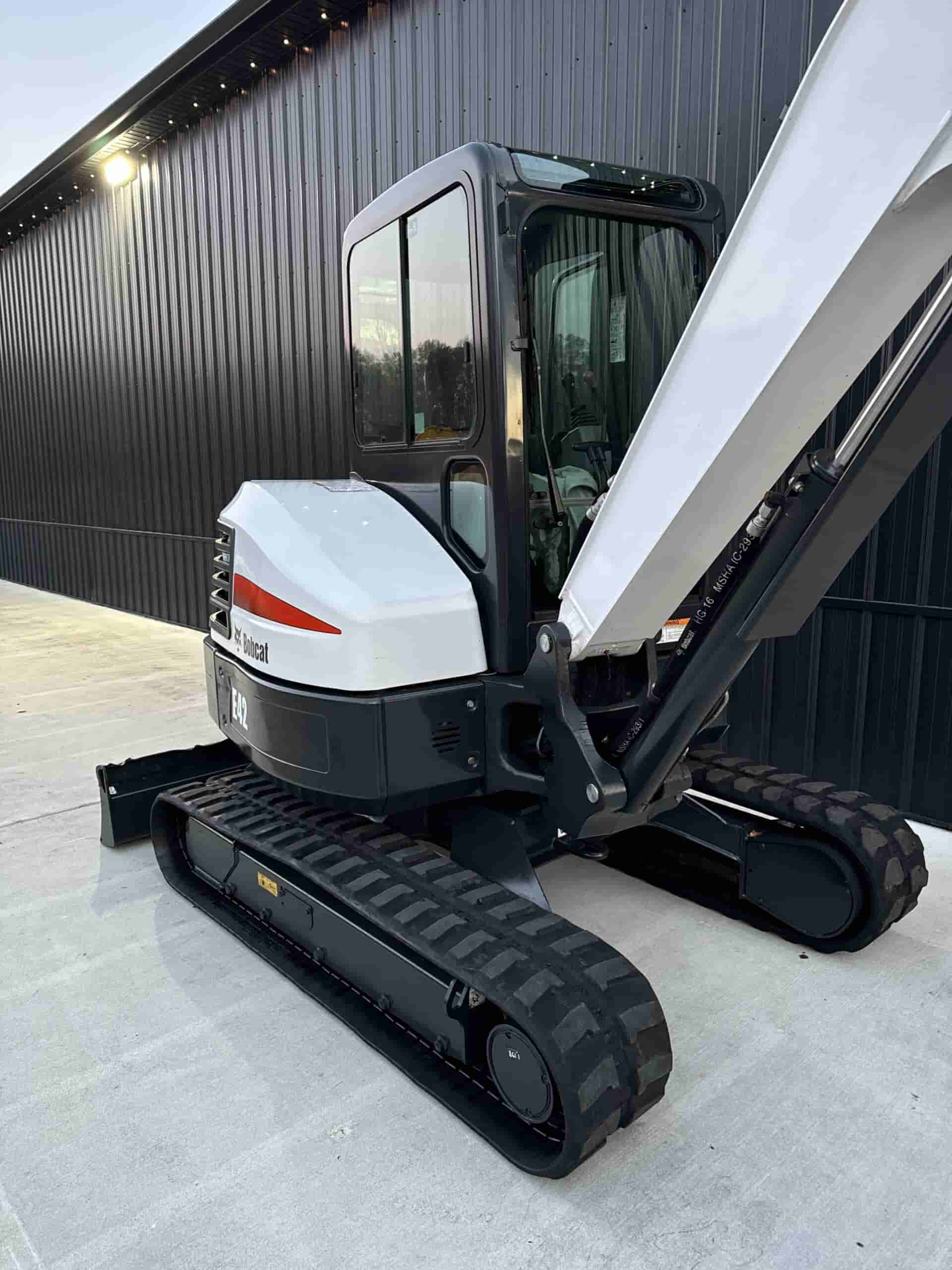 2020 BOBCAT E42 LONG ARM
